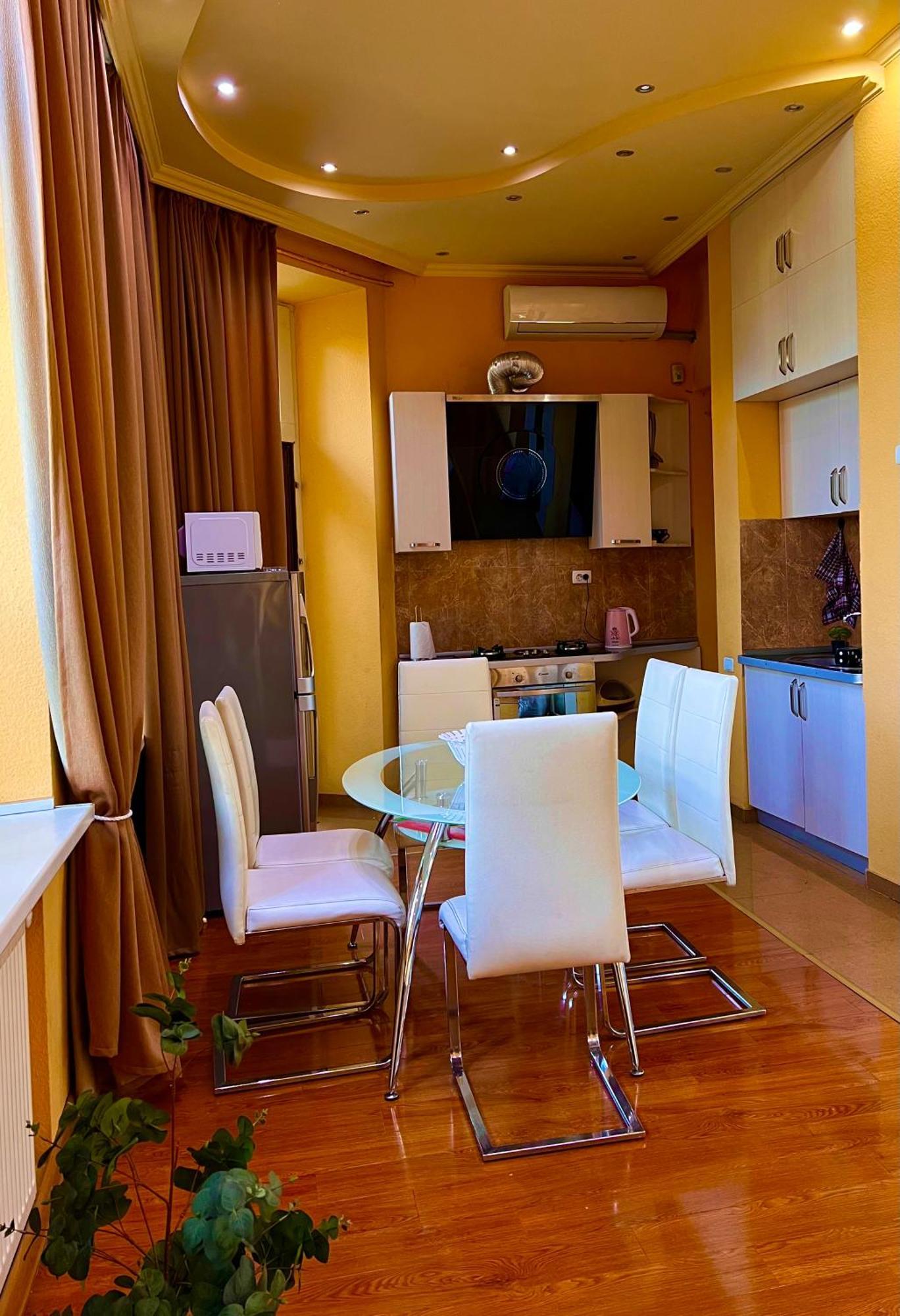 Old Ubani Apartment Tbilisi